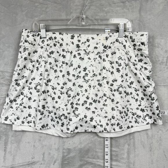 Nike Dri-FIT White Floral Skort Women’s Size XL Built-In Shorts Tennis Golf Gym - Picture 2 of 9
